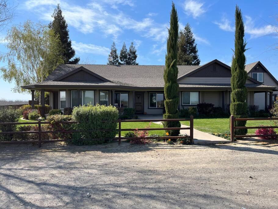 Adorable 1 Bedroom With Pool, And Horse Arena Oakdale Exterior foto